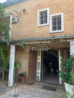 Image 36 - 992577