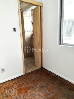 Image 7 - 992592