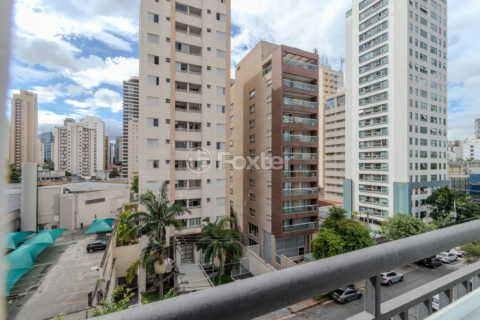 Image 11 - 992658