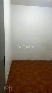 Image 8 - 992675