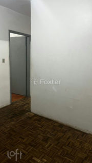 Image 7 - 992675