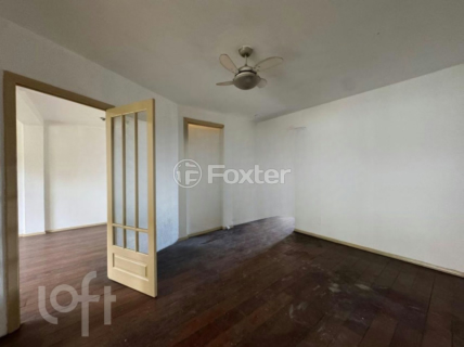 Image 10 - 992689