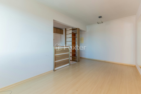 Image 3 - 992738