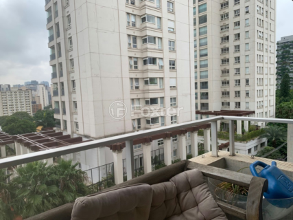 Image 3 - 992872