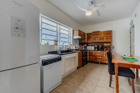 Image 32 - 992903