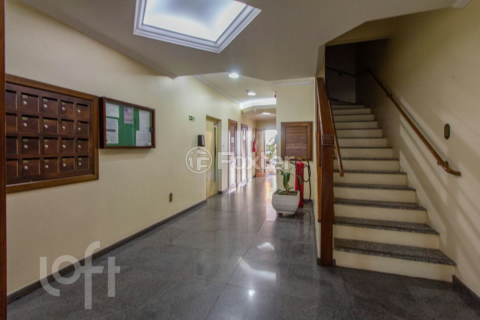 Image 38 - 992916