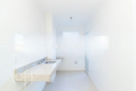Image 3 - 992956