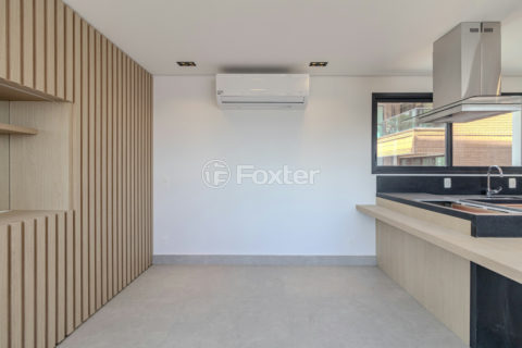 Image 21 - 992974