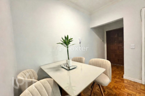 Image 8 - 993008