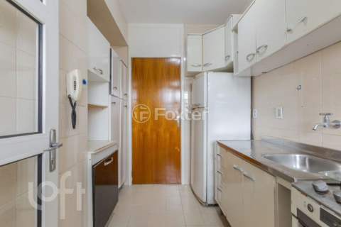 Image 6 - 993011