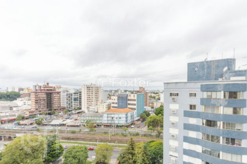 Image 16 - 993011