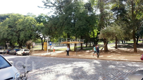 Image 7 - 993150