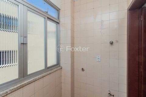 Image 7 - 993343
