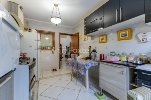 Image 38 - 993537