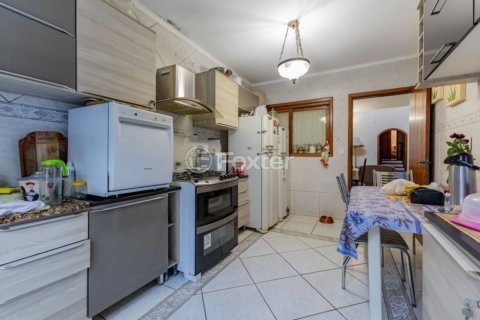 Image 39 - 993537