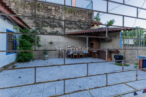 Image 27 - 993537