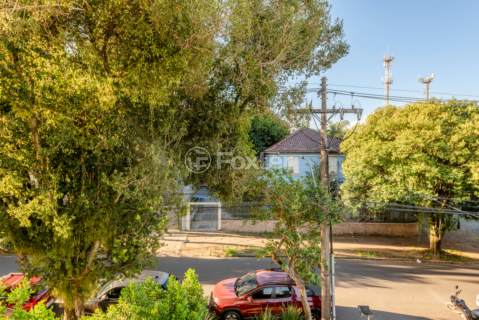 Image 8 - 993569
