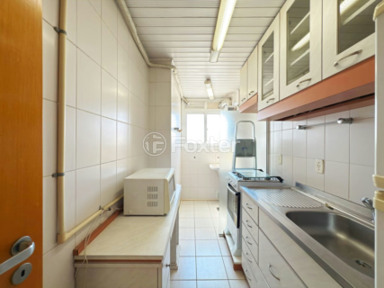 Image 21 - 993591