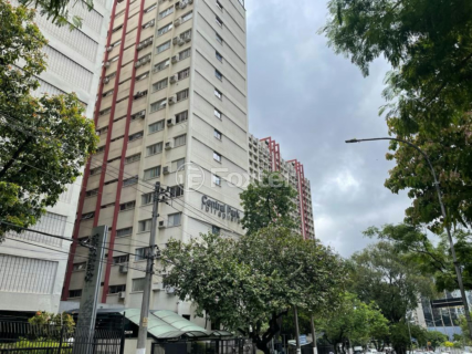 Image 10 - 993654