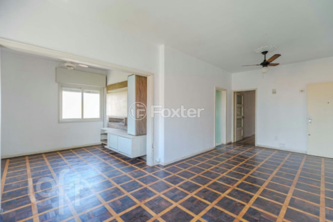 Image 3 - 993747