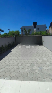 Image 7 - 993789