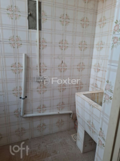 Image 7 - 993896