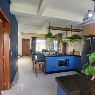 Image 8 - 993917