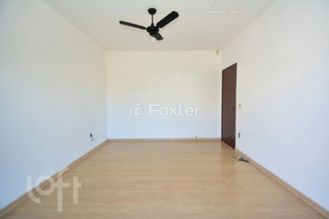 Image 21 - 993942