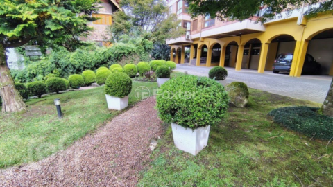 Image 3 - 993945