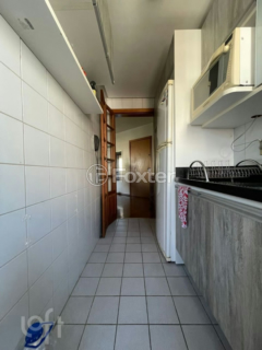 Image 8 - 993962