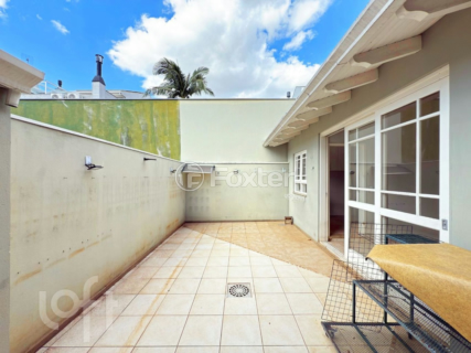 Image 33 - 993965