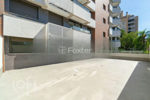Image 20 - 994001