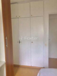 Image 7 - 994044