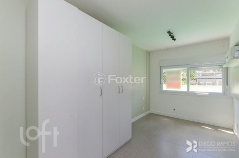 Image 3 - 994064