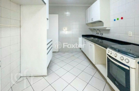 Image 7 - 994140