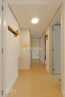Image 7 - 994144