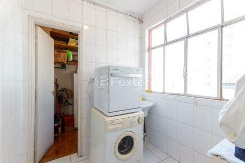 Image 30 - 994232