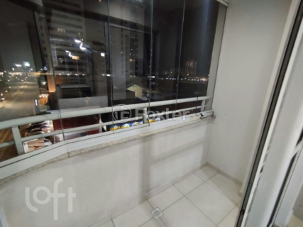 Image 11 - 994347