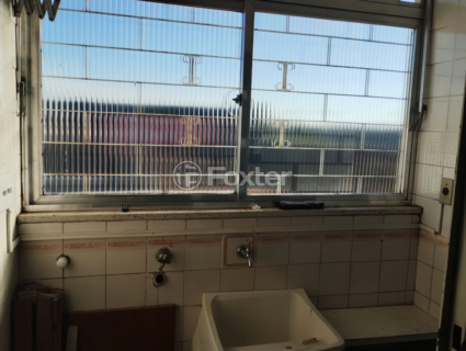 Image 6 - 994382