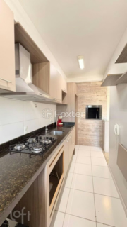 Image 3 - 994483