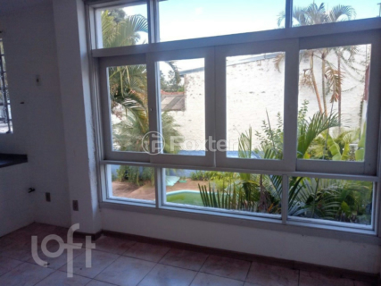 Image 13 - 994587