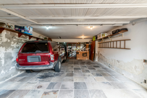 Image 35 - 994635