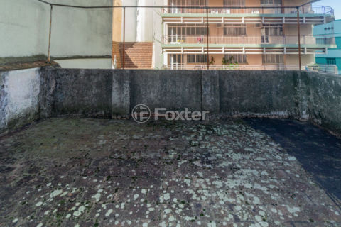 Image 8 - 994962