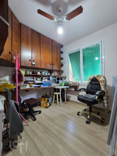 Image 30 - 995147