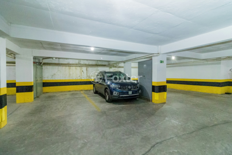Image 35 - 995181