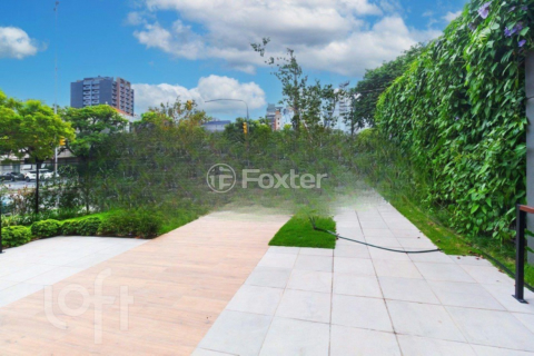 Image 31 - 995183