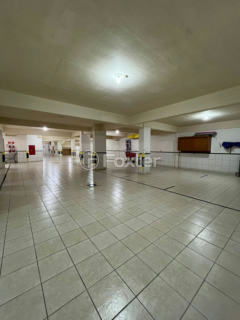Image 13 - 995195