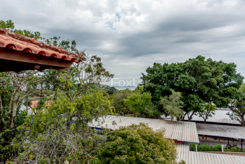 Image 46 - 995213