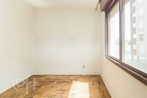 Image 8 - 995285
