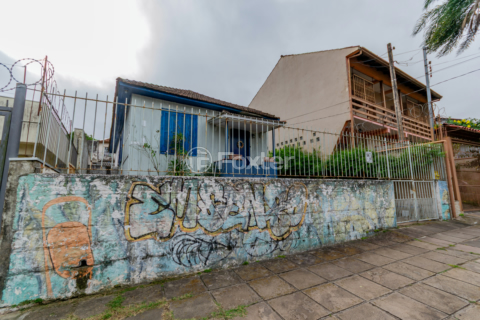 Image 42 - 995358